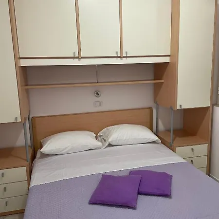 Angela * 비에스테