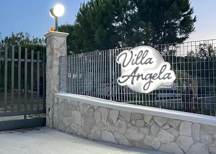 Angela Tatil Evi *